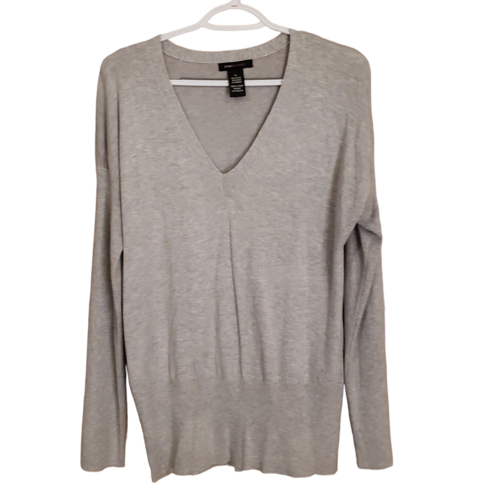 BCBGMaxAzria Women's XL Gray V Neck Sweater